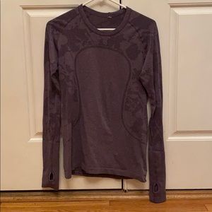 Lululemon long sleeve shirt